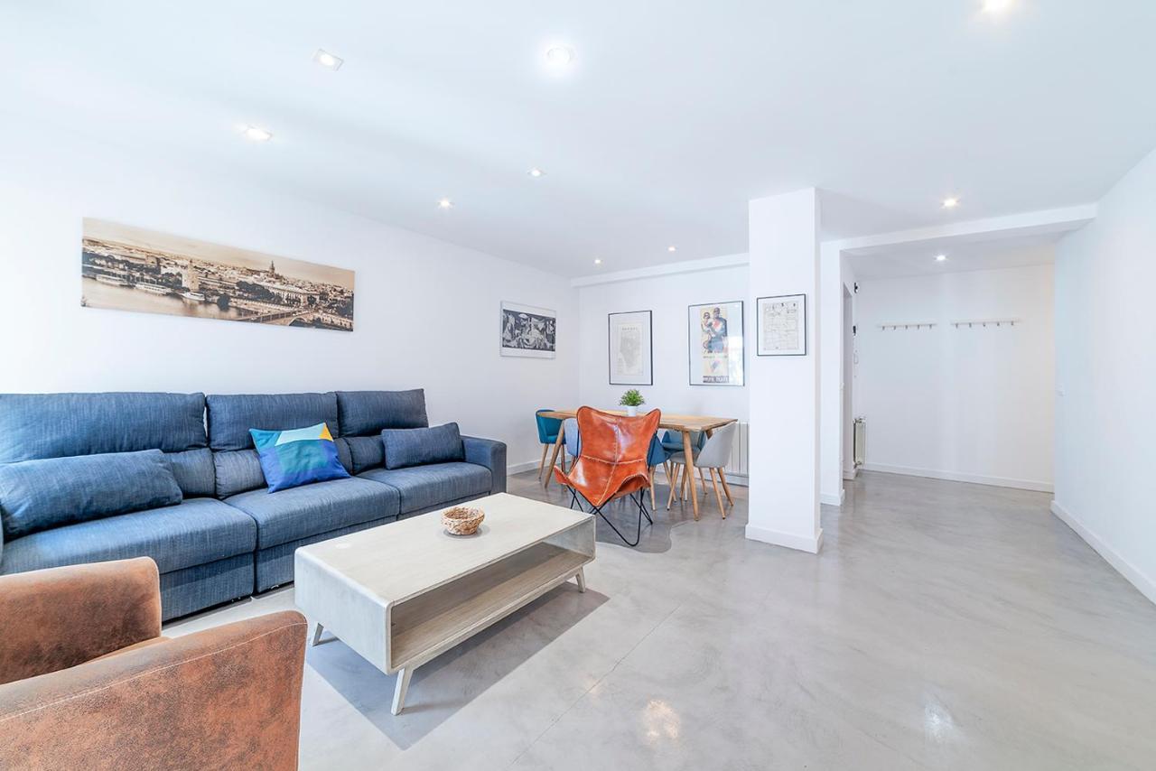 Appartement Alohamundi Corral Del Rey à Séville Extérieur photo
